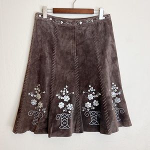 •JOSEPHINE• Vintage 90s Embroidered Suede Midi Skirt